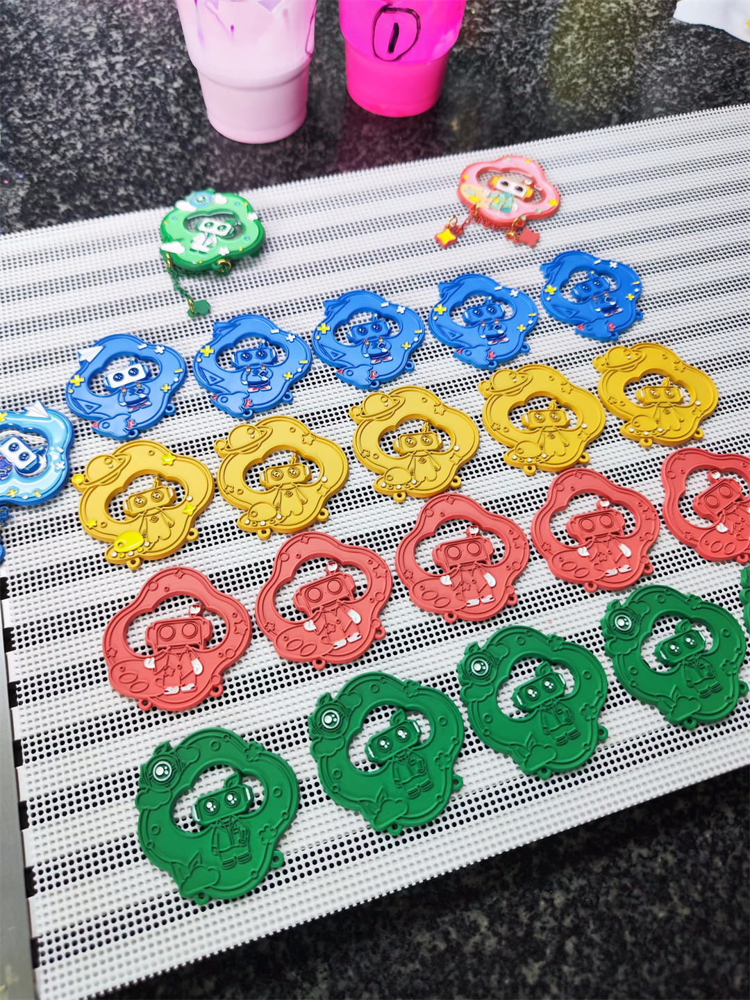 【金属产品公司的创新之旅：锻造未来，铸就辉煌】